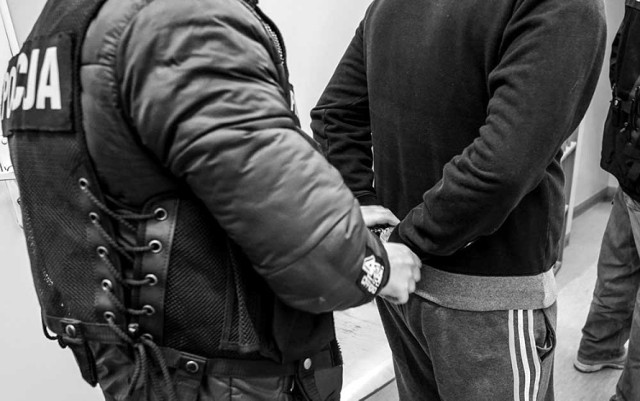 36-letni mężczyzna był poszukiwany od soboty. Jest już w rękach policji. Został zatrzymany 22 listopada.