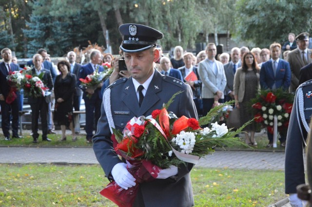 Uroczystości wrześniowe upamiętniające 82. rocznicę wybuchu II wojny światowej odbyły się w Bełchatowie-Grocholicach