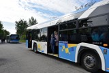 Uwaga! Od dzisiaj Straż Miejska w Legnicy sprawdza, czy pasażerowie noszą maseczki w autobusach
