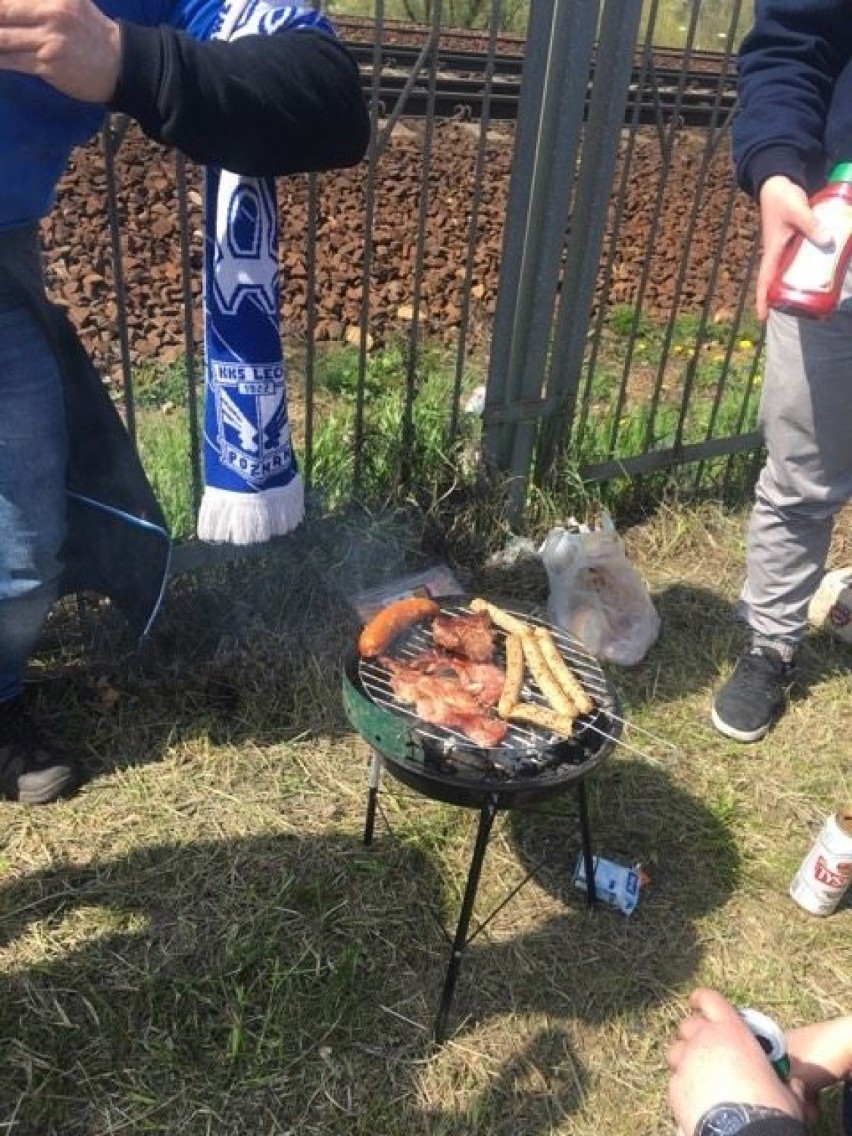 Kibice Lecha Poznań dotarli już do Warszawy na finałowy mecz...