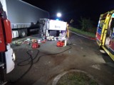 Śmiertelny wypadek na granicy Dolnego Śląska i Opolszczyzny. Bus zderzył się z ciężarówką