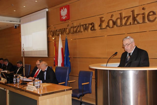 Za podjęcie stanowiska radnym Sejmiku dziękował Stanisław Stańdo, przewodniczący Rady Miejskiej w Tomaszowie Maz.