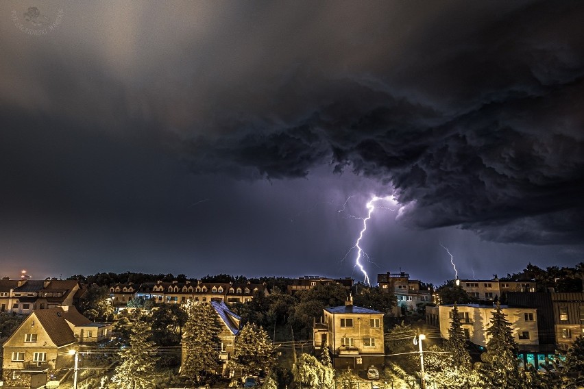 Burza nad Trójmiastem 10/11 czerwca 2019.