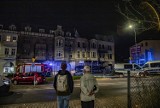 Interwencja straży pożarnej i policji przy ulicy Hallera w Rybniku. To w związku z rozbiórką kamienicy. ZDJĘCIA
