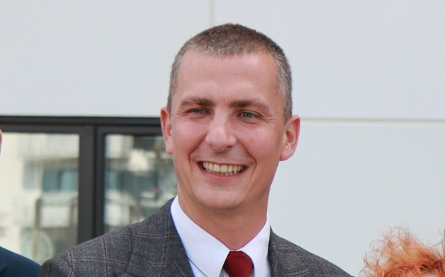 Krzysztof Kukucki 15 października 2023 roku wybrany został senatorem RP.