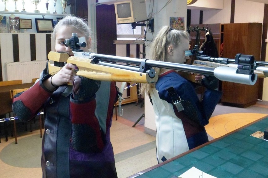 Zawody strzeleckie kobiet w Kaliszu