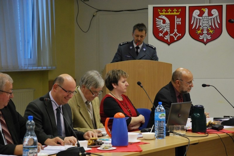 Sesja rady powiatu obornickiego