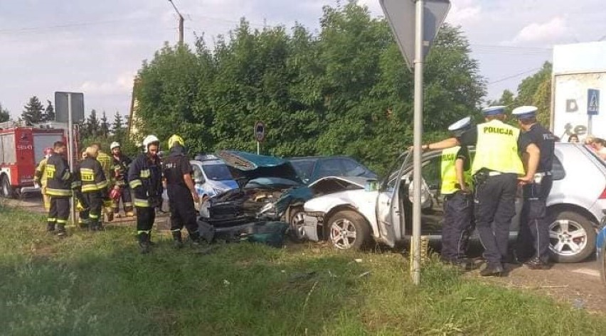 Sobotni wypadek w Bytyniu. Sprawca pod wpływem alkoholu i bez uprawnień [FOTO]