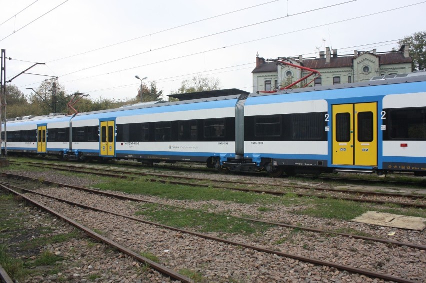 Nowe pociągi Kolei Śląskich w Łazach