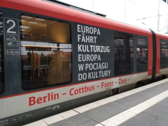 Pociąg do Kultury kursuje na trasie Wrocław -Berlin. Ma przystanek między innymi w Bolesławcu i Węglińcu.