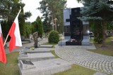 Stalowa Wola. Upamiętnili modlitwą i wspomnieniami ofiary sowieckiego bestialstwa na Polakach [ZDJĘCIA]