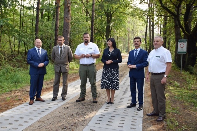 Jest porozumienie w sprawie drogi leśnej między Łetowem a Kępicami. Droga zostanie udostępniona do ruchu publicznego.