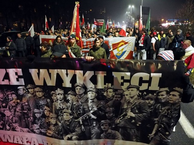 W minionych latach na ulicach Koszalina odbywał się  Marsz Pamięci Żołnierzy Wyklętych