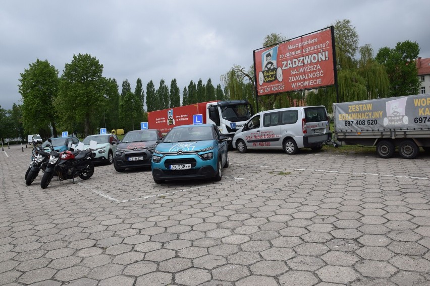 Rabuś&Góral ze Szczecinka niezmiennie liderem zdawalności egzaminów na prawo jazdy