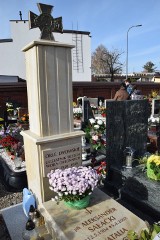Płk Aleksander Sałacki, Orlę Lwowskie. Nowy nagrobek na cmentarzu w Tychach[ZDJĘCIE]