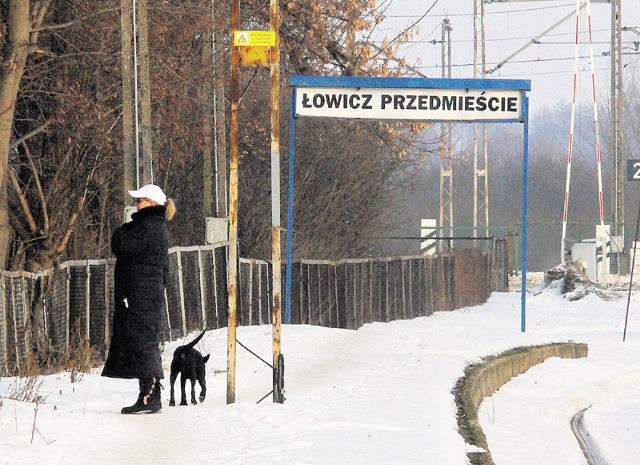 Dziś perony dworca kolejowego Łowicz Przedmieście służą jedynie za miejsce spacerów