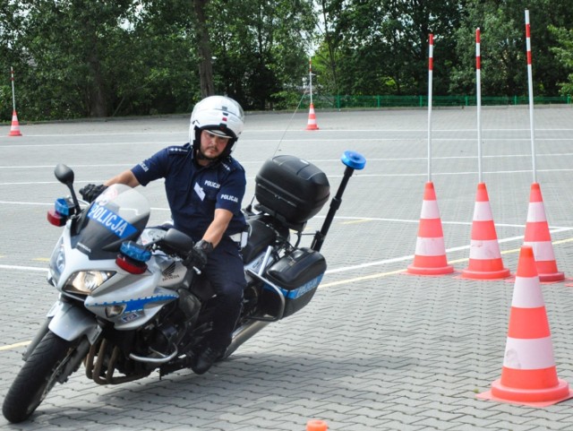 St. asp. Dariusz Sztylka z gorzowskiej komendy wygrał wojewódzki finał konkursu „Policjant ruchu drogowego”.