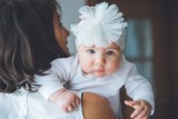 Body niemowlęce - na co zwrócić uwagę, kupując ubranka dla niemowląt? Jak wybrać body dziecięce i jakie są jego rodzaje?