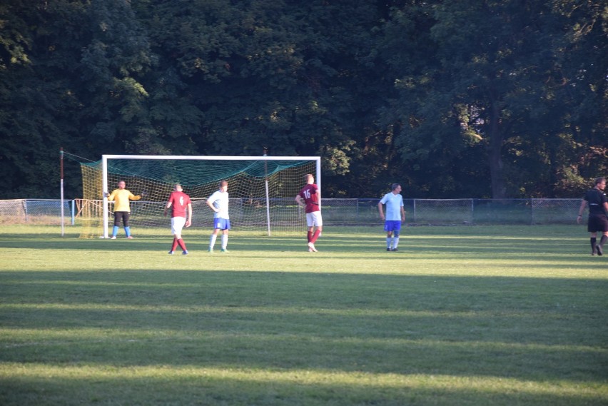 Zwycięstwo LZS Głuchowo na własnym stadionie