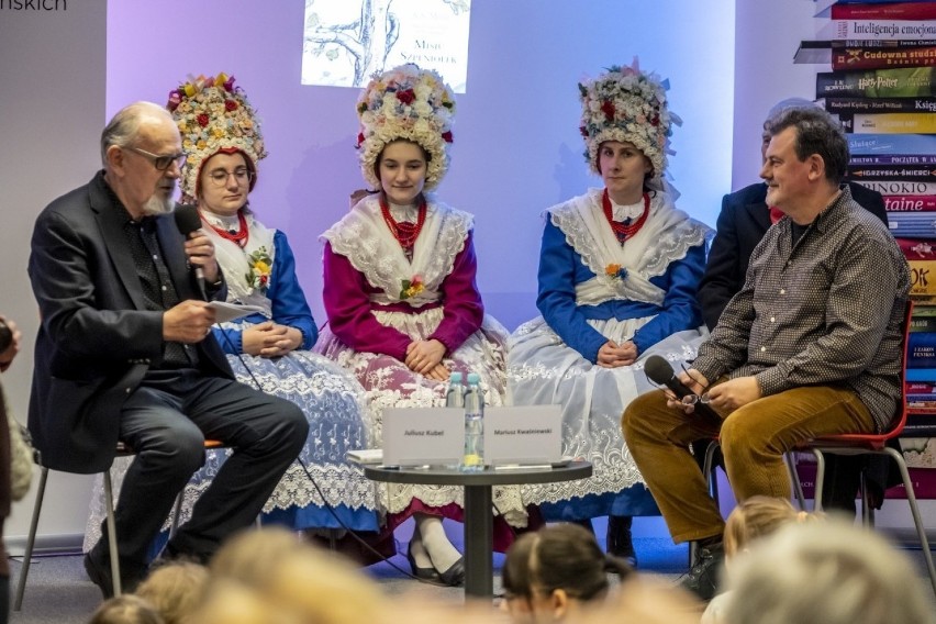 Książkę "Misiu Szpeniolek" wydało wydawnictwo Media Rodzina....