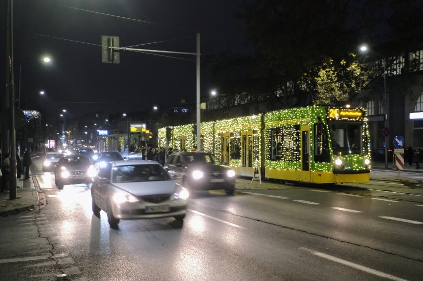 Świąteczna Bimba już jeździ w Poznaniu....