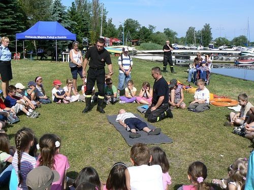 Bezpieczne Wakacje - Lato 2011. Policyjne szkolenie dla najmłodszych