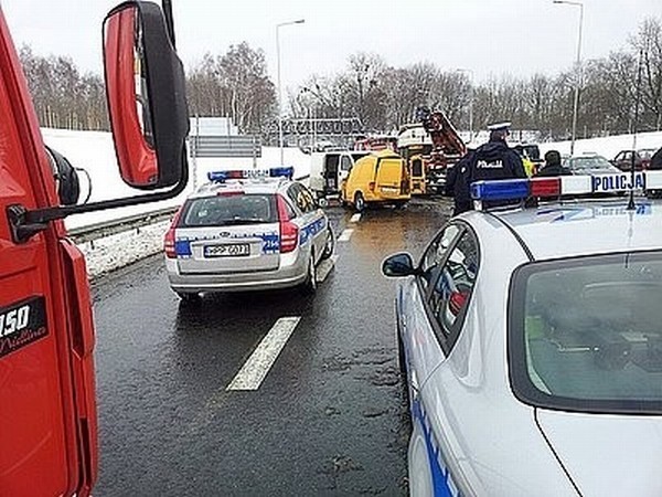 Tragiczny wypadek na DK 88 między Gliwicami a Zabrzem. Dwie osoby nie żyją