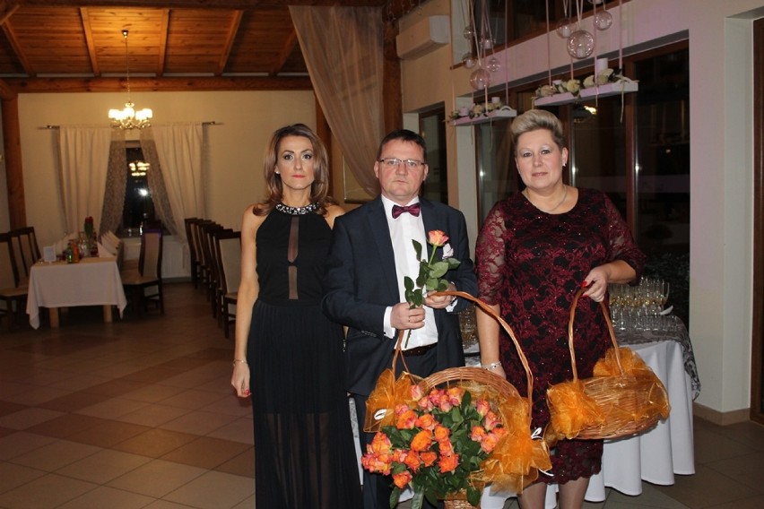 Szkoła Podstawowa w Konopnicy zorganizowała karnawałowy bal[ZDJĘCIA]