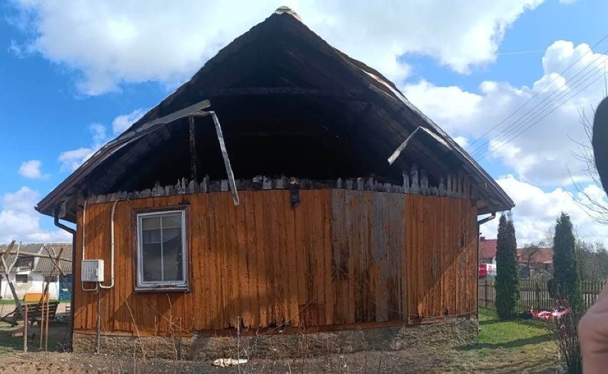 W wielkanocny poniedziałek stracili dach nad głową. W internecie ruszyła zbiórka na rzecz pogorzelców ze wsi Rydzewo-Świątki
