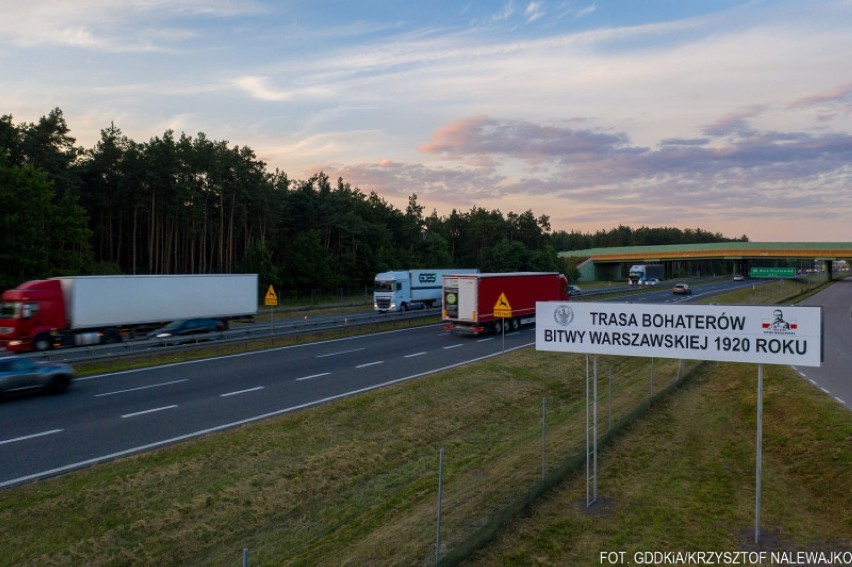 Trasa S8 biegnąca również przez Łódzkie nosi nazwę Bohaterów...