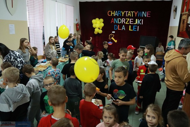Tak przebiegały andrzejki w Szkole Podstawowej w Nasiegniewie, gmina Fabianki, 29 listopada 2023 roku.