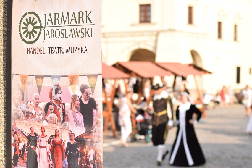 Przez 4 dni na jarosławskim rynku trwał II Jarmark...