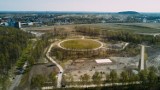 Nowy park angielski w Jaworznie prezentuje się pięknie. Ma być gotowy do końca roku