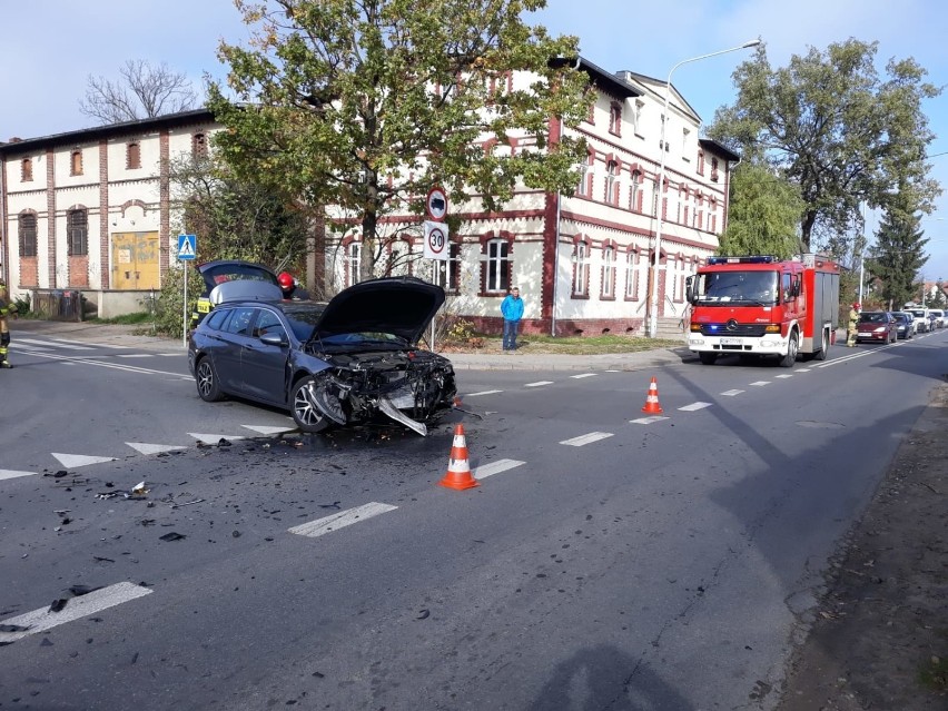 Wypadek na ul. Kamieńskiego we Wrocławiu. Bo nie zauważyła BMW?