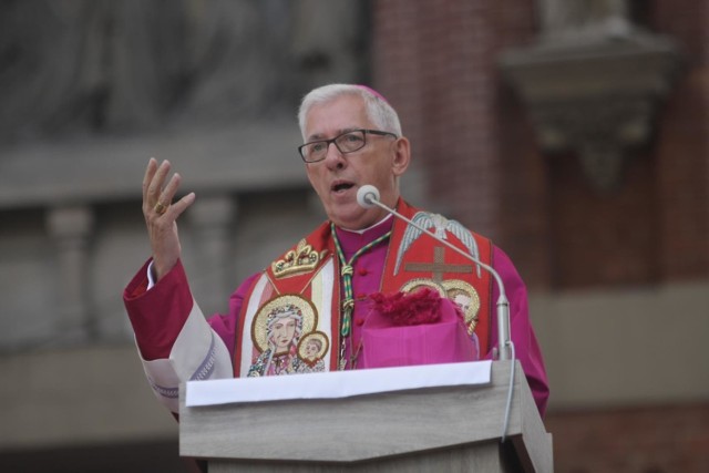 Arcybiskup Wiktor Skworc ogłosił przesłanie podczas Pielgrzymki Mężczyzn i Młodzieńców