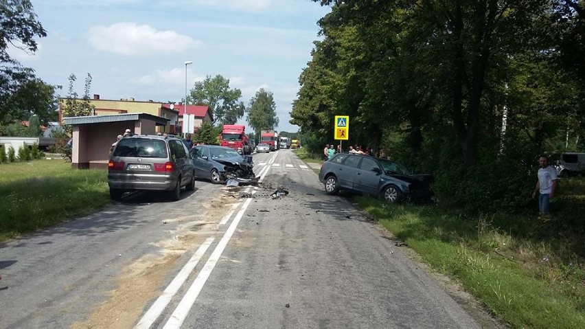 Wypadek  drogowy w Starej Kaźmierce.
