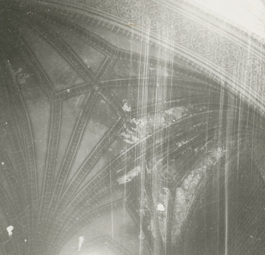 Sklepienie kościoła p.w. św. Katarzyny w 1947 roku