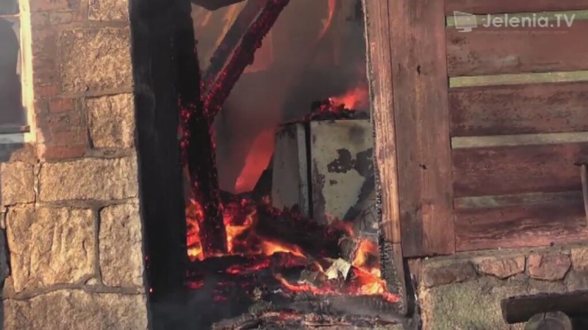 W miejscowości Borowice doszczętnie spłonął dom