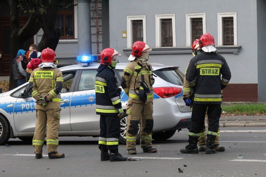 Wypadek na ulicy Piastowskiej w Legnicy