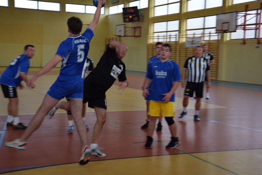 Pokoleniowy turniej piłki ręcznej w Szczecinku [zdjęcia]