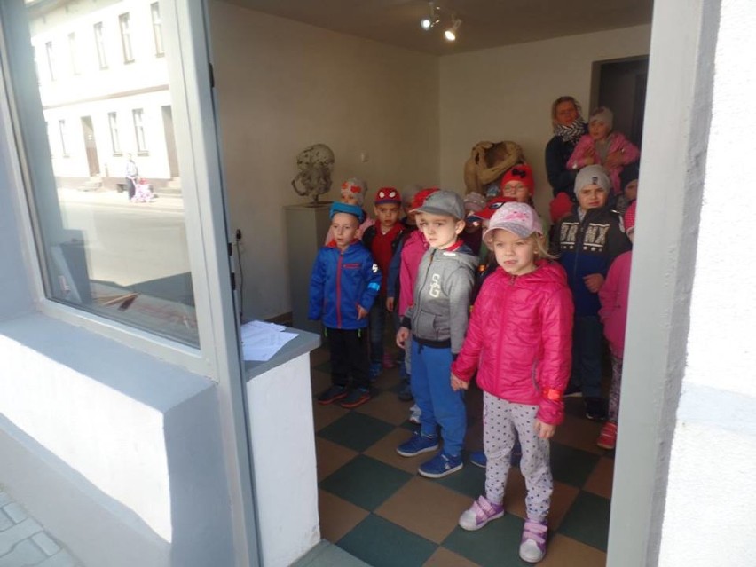 Przedszkolaki odwiedziły Galerię Magiel FOTO