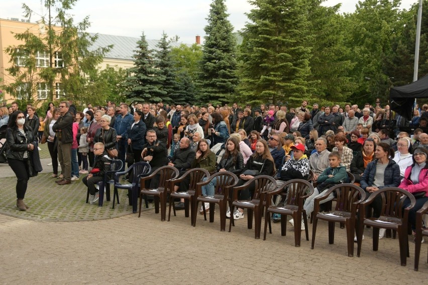 Śpiewali i tańczyli dla Chrystusa w Kielcach. 9 Uwielbienie w Centrum Miasta [WIDEO, ZDJĘCIA]