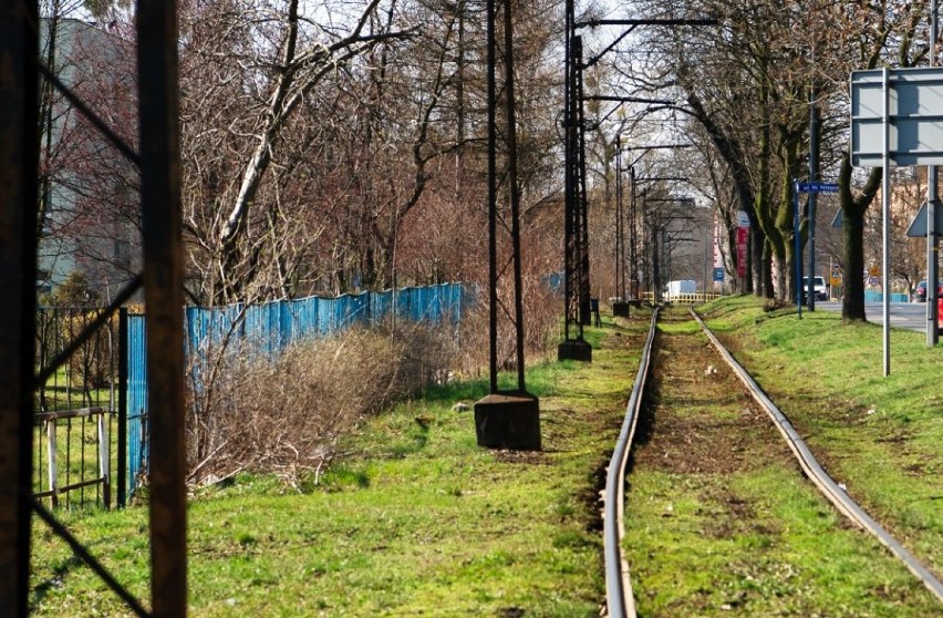 Skrzyżowanie Zabrzańska - Frycza-Modrzewskiego w Bytomiu...