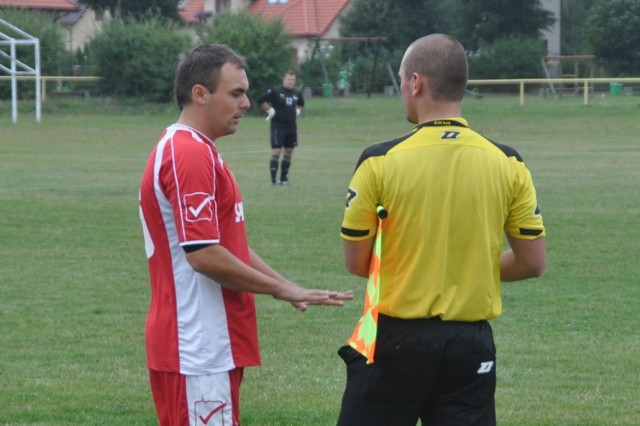 Sporting Leźno - Amator Kiełpino 3:2 (2:1), 13.09.2015