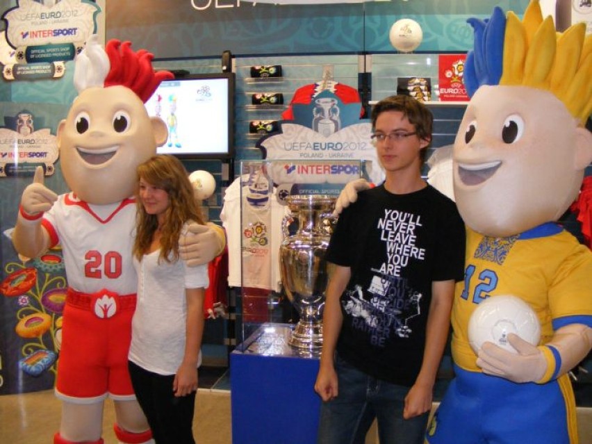 maskotki Euro 2012, Slavek i Slavko, puchar euro 2012 w...