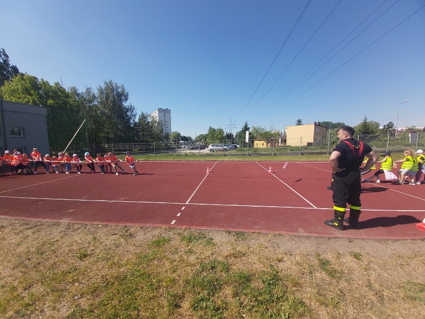 Konin. Rekordowa liczba dzieci odwiedziła konińskich strażaków. Zdjęcia