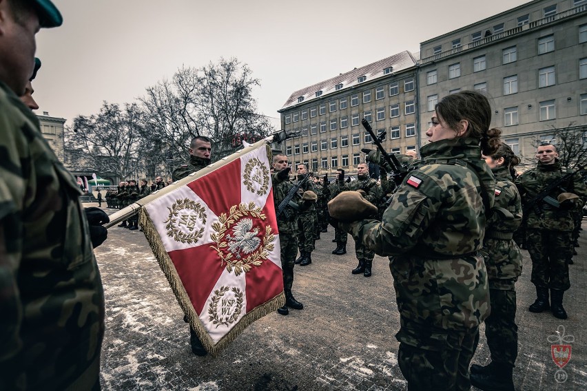 Kaliszanie w szeregach Wielkopolskiej Brygady Obrony Terytorialnej. Tak było podczas przysięgi. WIDEO