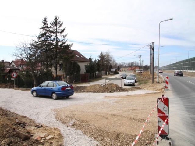 W maju kierowcy będą mogli się cieszyć wyremontowaną ulicą Gustawa Morcinka w Kielcach, która łączy drogę zbiorczą wzdłuż trasy numer 74 z ulicą Sandomierską.