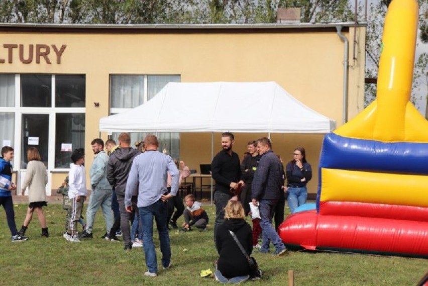 Powiat wrzesiński: Strażacy z OSP Węgierki zorganizowali Dzień Otwarty Remizy [FOTO]