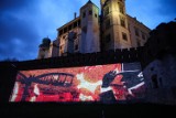 Kraków. Na wawelskim murze odbył się pokaz multimedialnego filmu z okazji 100. rocznicy wybuchu III Powstania Śląskiego [ZDJĘCIA]